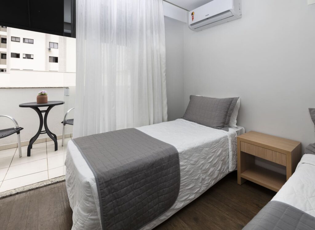 quadruplo com varanda 4 - gold (2)