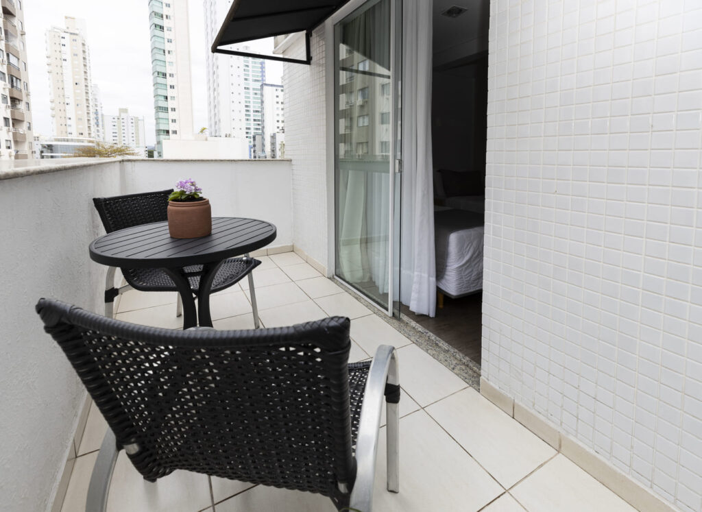 quadruplo com varanda 4 - gold (3)